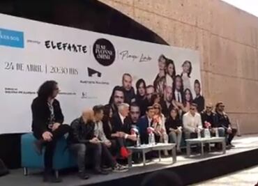 Cantan en el Auditorio contra la violencia en México