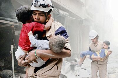 Galardonan labor de “Cascos Blancos” de Siria