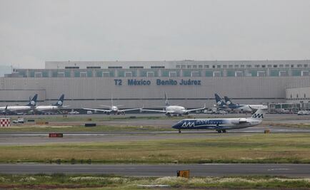 AICM operaba con un vacío de autoridad: almirante Velázquez; “aerolíneas hacían su voluntad”, acusa