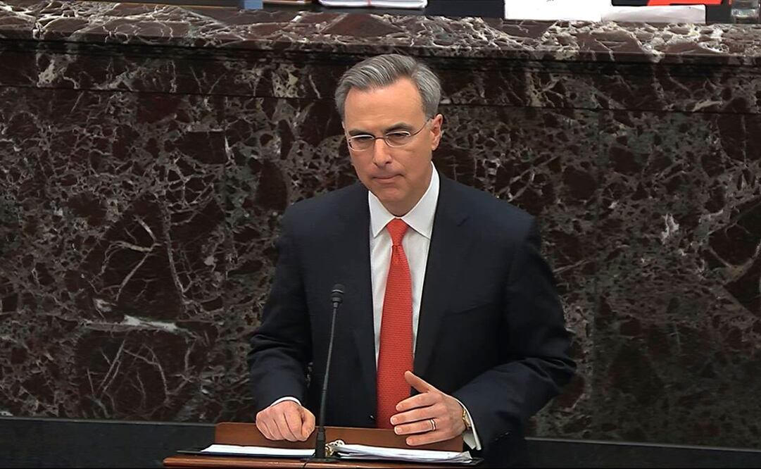 El abogado principal de Trump, Pat Cipollone (Foto: AP)