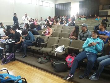 Realizan paro informativo en el CICS del IPN