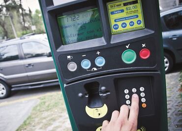 Ahora Semovi entregará a vecinos permisos para zonas de parquímetros