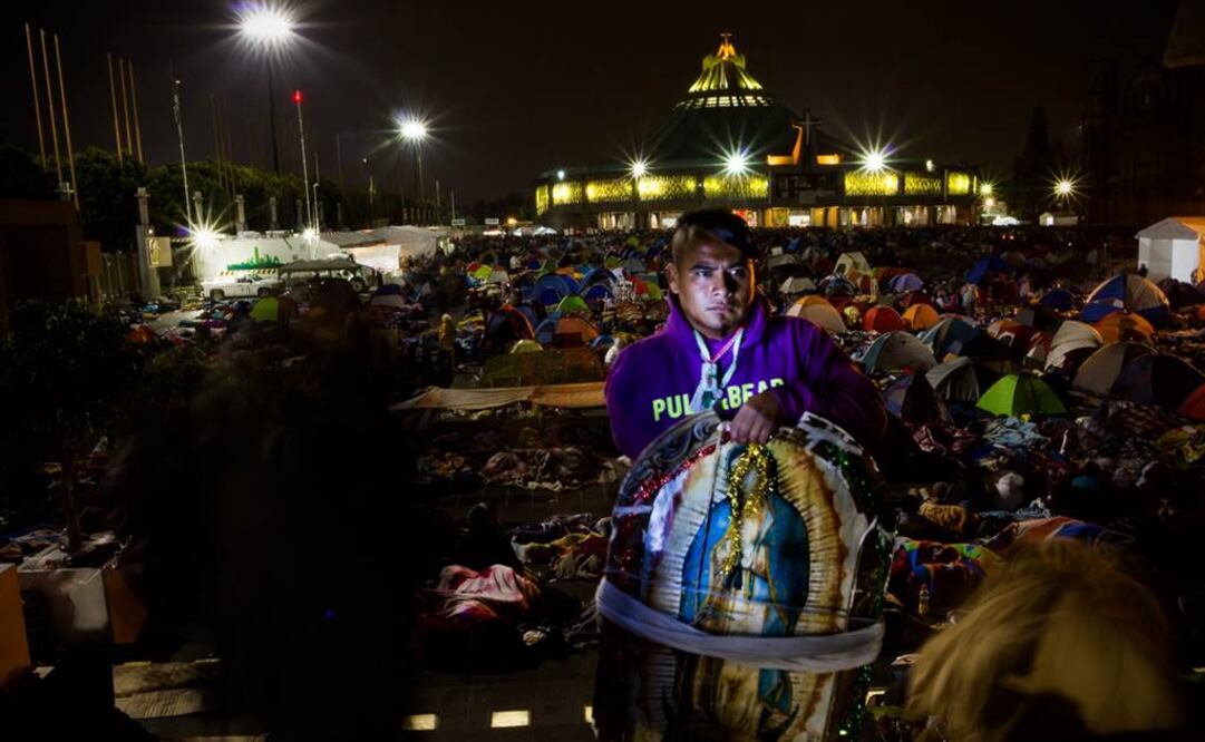 A los largo de ocho años el fotógrafo Federico Gama ha fotografiado el peregrinaje que arriba a la Basílica de Guadalupe cada 12 de diciembre.