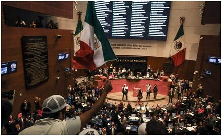 Reforma judicial: "¡Traidores, traidores!", manifestantes ingresan al Senado e irrumpen sesión; decretan receso indefinido
