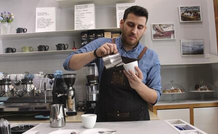 Combaten la crisis griega con café