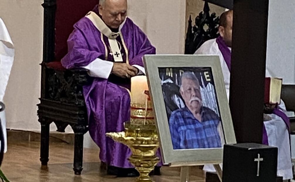 Rendón Leal recordó que la tragedia ha tocado profundamente a toda la comunidad hermosillense y reiteró que en todas las parroquias de la arquidiócesis se han ofrecido misas por las víctimas.
Foto: Amalia Escobar.