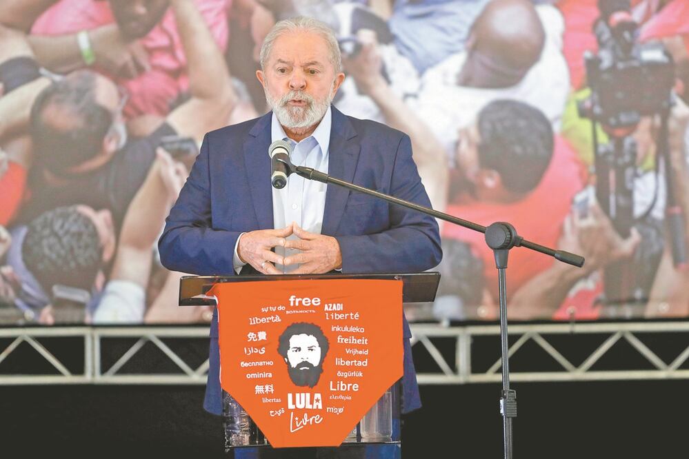El expresidente brasileño Luiz Inácio Lula da Silva, ayer en Sao Bernardo do Campo. Foto: Fernando Bizerra Jr./ EFE