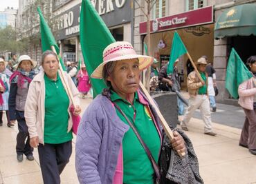 Campesinos amagan con ir a paro nacional