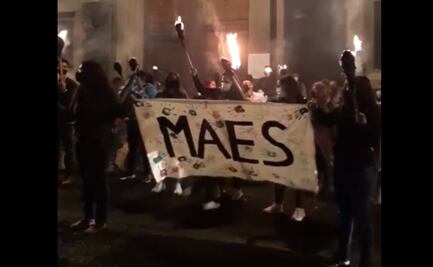 Aspirantes rechazados de universidades públicas se manifiestan en la SEP