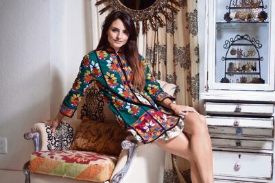 Denuncia Aislinn Derbez a L’Oreal por discriminación