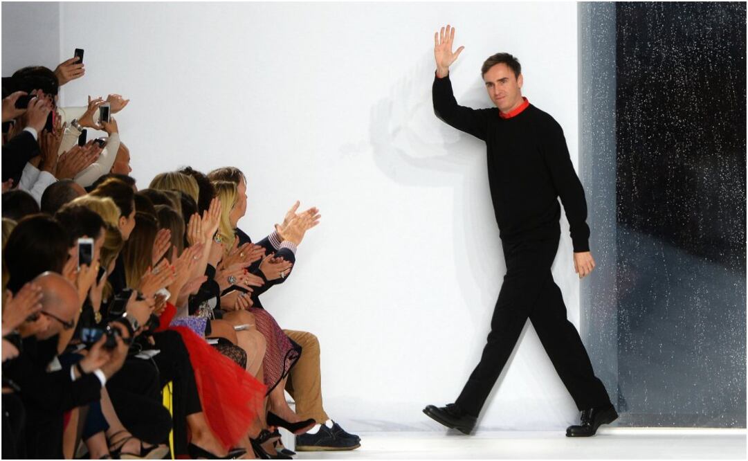 Raf Simons durante Resort 2014 de Christian Dior 
