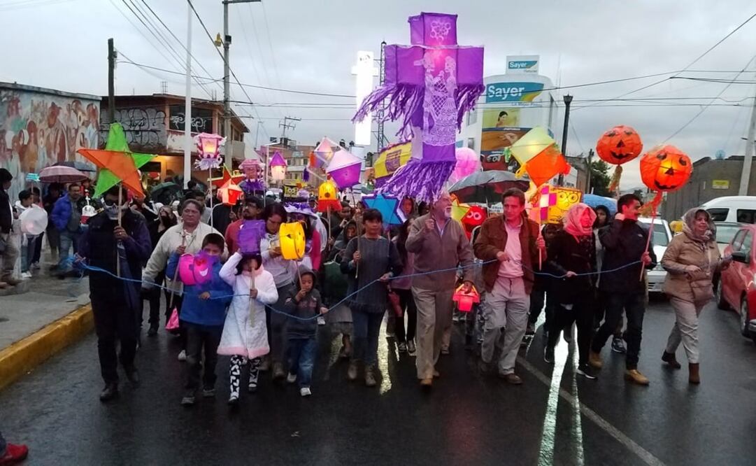 La tradición se inició en 1875 por doña Juanita Solano, quien era catequista e invitó a los niños del pueblo a realizar una procesión el último día de octubre. /Juan Manuel Barrera - EL UNIVERSAL