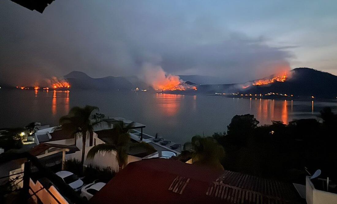 Incendio en Valle de Bravo. Foto: Especial