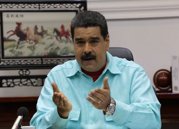 Maduro expresa solidaridad a Rousseff tras destitución
