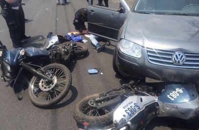 Balacera en Neza deja un policía y un delincuente muertos