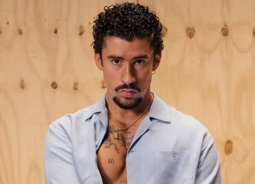 Bad Bunny desata polémica en evento deportivo al omitir "God Bless America"