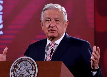 Familiares de mineros atrapados en Coahuila han actuado de manera responsables: AMLO; “no quedarán desamparados”