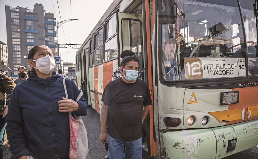 Son 130 unidades de la RTP que por casi dos años han prestado servicio a los usuarios de la Línea 12; éstos señalan que el recorrido es tardado. Foto: Germán Espinosa/ EL UNIVERSAL