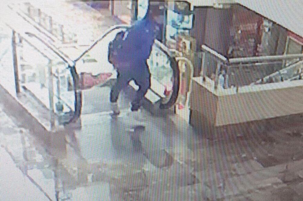 De acuerdo con investigaciones de la procuraduría capitalina, existen por lo menos tres grupos que operan de forma similar a la conocida Banda del Mazo (TOMADA DE VIDEO)