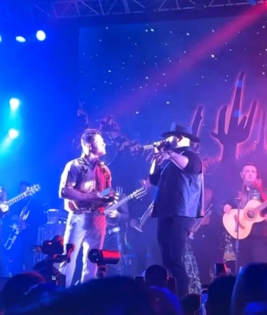 Carín León habló de la fiesta de XV años de la hija del Canelo Álvarez, ¿hubo o no hubo pleito?