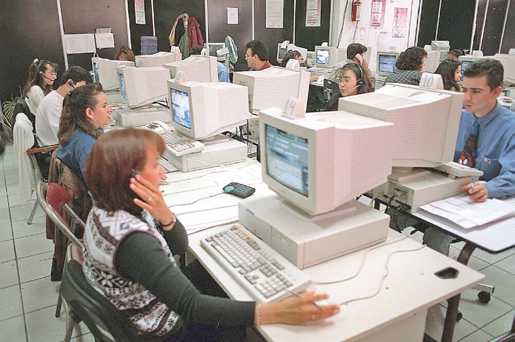 Para evitar dudas sobre el cumplimiento de la Constitución, el IFT decidió cambiar la fecha de entrada en vigor de esa regulación (ARCHIVO EL UNIVERSAL)