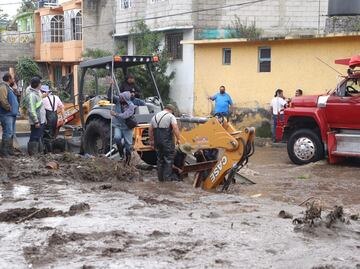 Tras tormenta, abren 80% de calles afectadas en Ecatepec; no hay daños por sismo