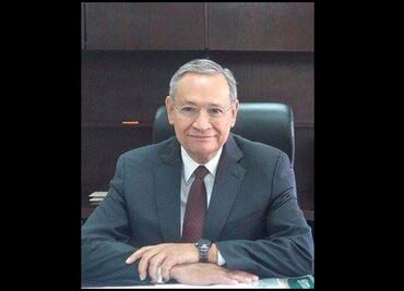 Hospitalizan por Covid-19 a Higinio González, secretario de Educación de Coahuila