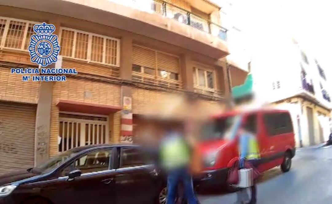 España desarticula red internacional de pornografía infantil por WhatsApp