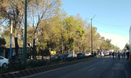 Reportan bloqueo en Avenida Javier Rojo Gómez, Iztapalapa; checa las alternativas viales