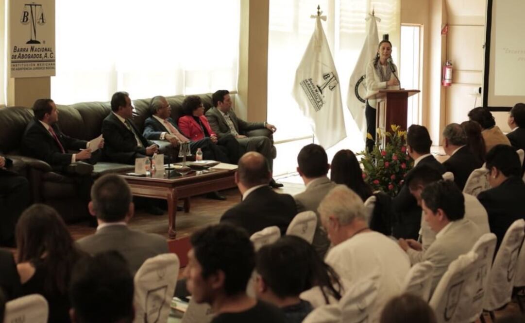 (Foto: tomada de Twitter @Claudiashein)