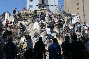 Abren centros de en acopio en Colombia por terremoto de 7.4; lista en actualización