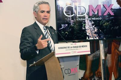 Mancera pinta su raya