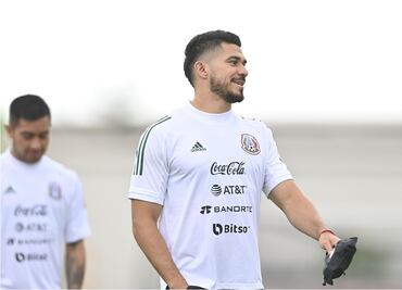 Henry Martín causaría baja de la Selección Mexicana para enfrentar a Paraguay