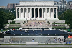 Trump anuncia mitin en vez de conciertos por los 250 años de independencia de EU; artistas cancelaron su participación
