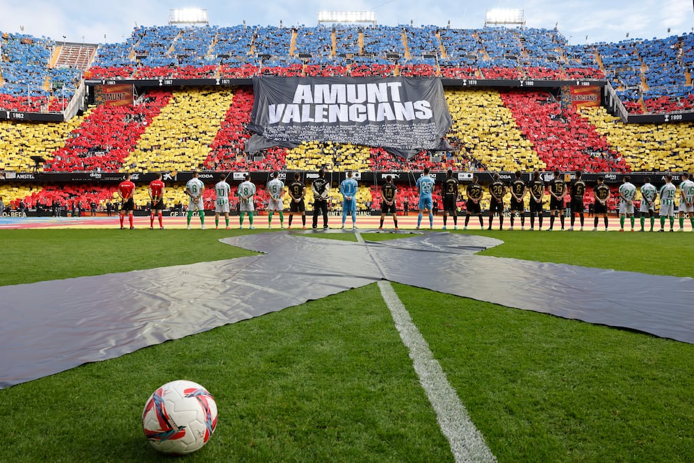 El tifo en Mestalla / Foto: EFE