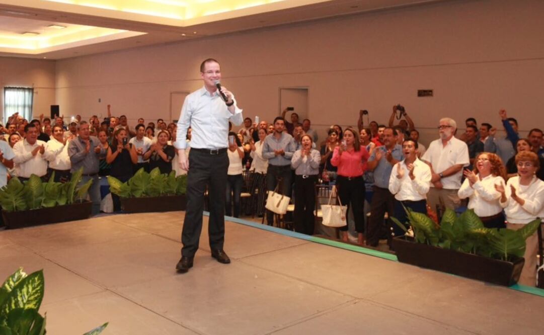 (Foto tomada de Twitter @RicardoAnayaC)