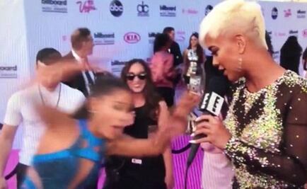 El tropiezo de Ariana Grande en los Billboard