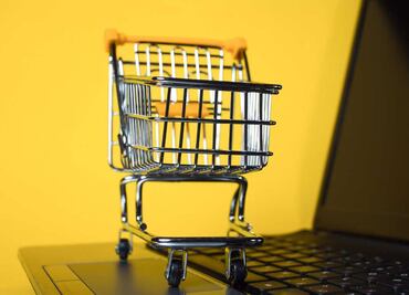 ¿Cuáles son los hábitos de compra de los latinos en redes?