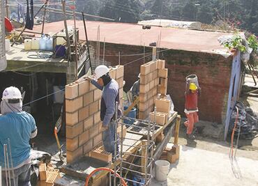 Quitan 11 mdp a fondo para damnificados