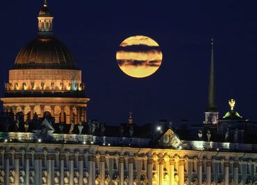 Así se vio la Luna de Flores 2025 en México; usuarios comparten sus mejores imágenes