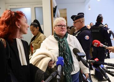 Comienza juicio por ciberacoso a Brigitte Macron; acusados afirmaron que la primera dama es hombre