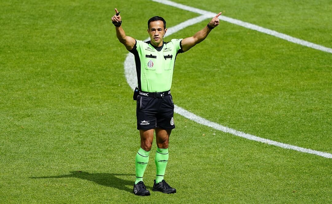 El arbitraje perjudicó a las Chivas