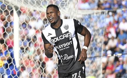 Diber Cambindo hizo valer la ley del ex ante Cruz Azul