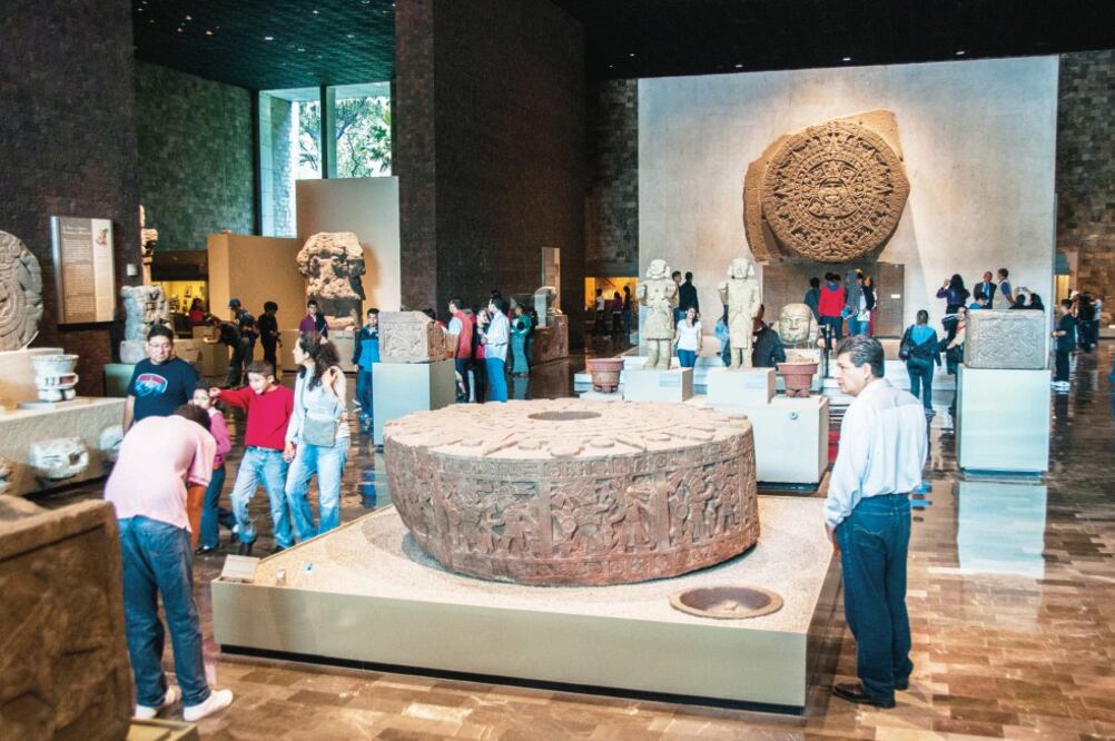 Este año, el INAH presentará en el Museo de Antropología muestras como Las huellas de Buda y Códice Maya de México (ARCHIVO EL UNIVERSAL)