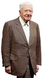 Ignacio López Tarso espera a la muerte en su cama