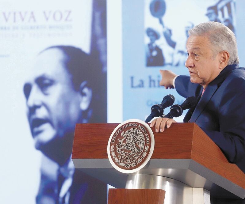 El presidente Andrés Manuel López Obrador recomendó al pueblo de México que, además de electrodomésticos y ropa, en el Buen Fin compre libros. BERENICE FREGOSO. EL UNIVERSAL