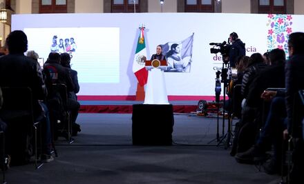 Sheinbaum instruye atender denuncia de amenaza contra periodista; comunicador veracruzano expuso su caso en la mañanera