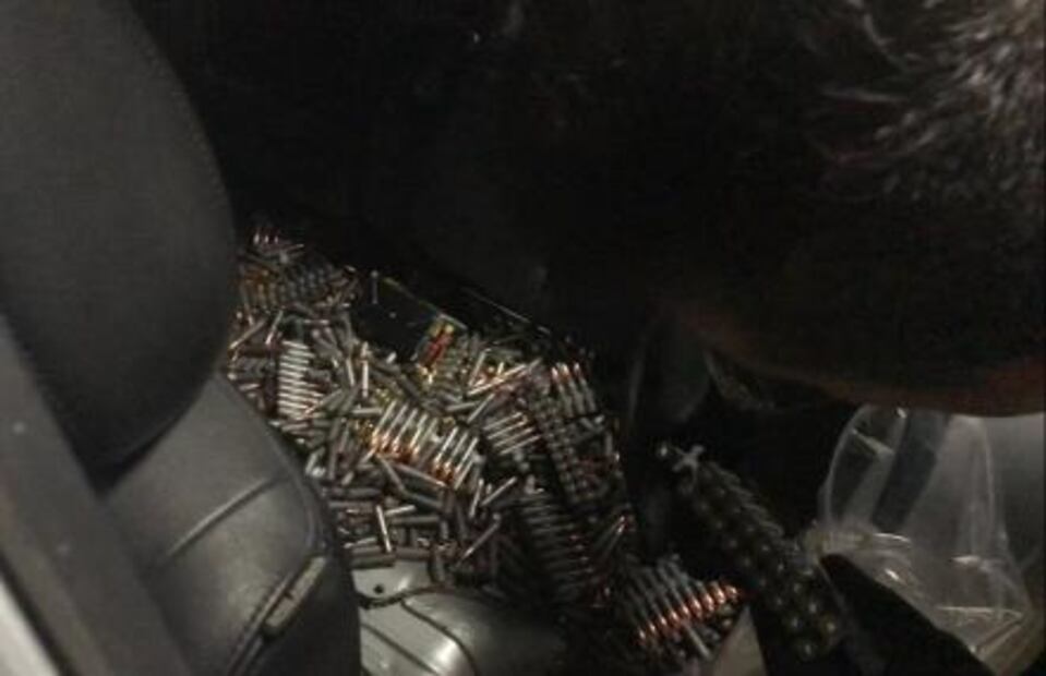 Detienen a dos mujeres en Sonora por presunto tráfico de municiones