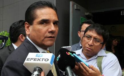 Gobernadores perredistas aceptan relevo de Navarrete