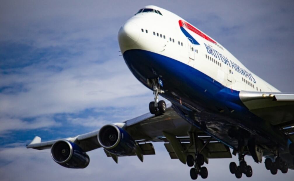 ¿Por qué están cancelando tantos vuelos en Europa?